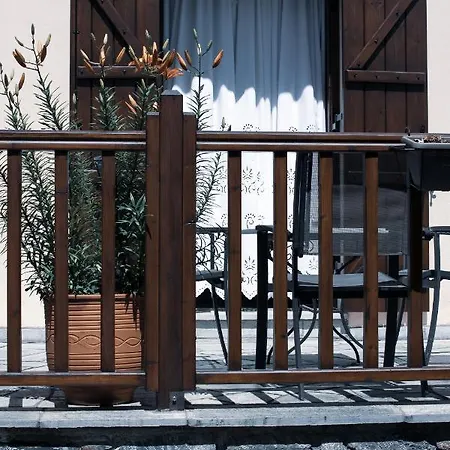 Πανσιόν παραδοσιακός αμάλθεια Τσαγκαράδα