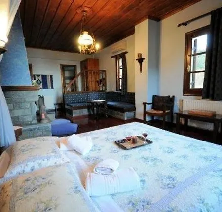 게스트하우스 Amalthia Traditional 3*